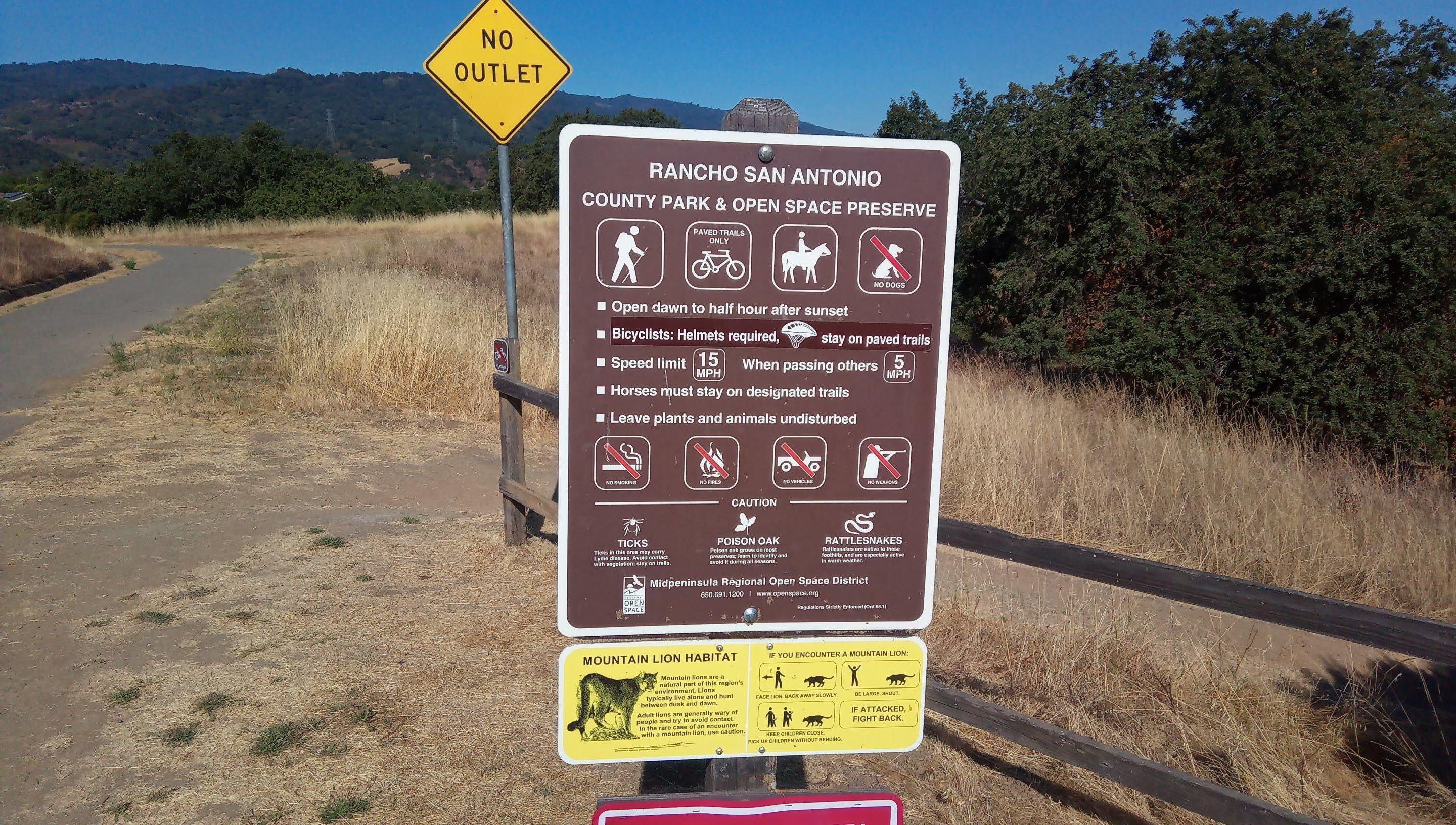 The plaque at the start of the trail